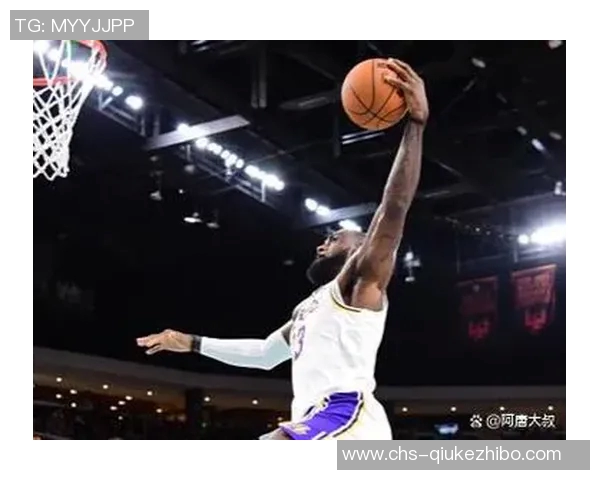 湖人季前赛对决太阳队展现新阵容与战术布局的精彩较量 湖人季前赛对决太阳队展现新阵容与战术布局的精彩较量